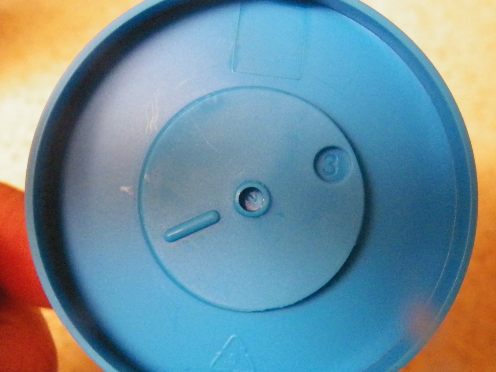 mygreatfinds SHAKE Fliptop Pill Box by Sabi Review