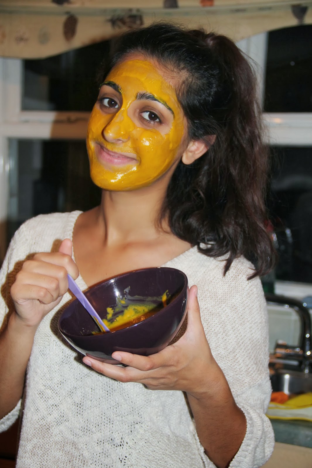 Nimi Notes Homemade Besan & Haldi Indian facemask
