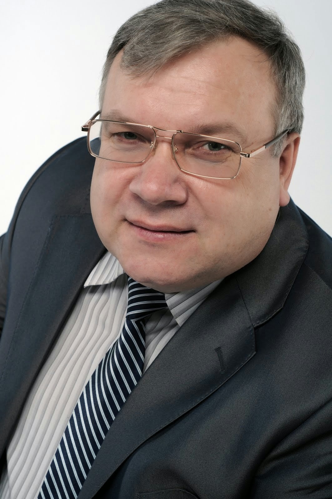 Алексей Мельников