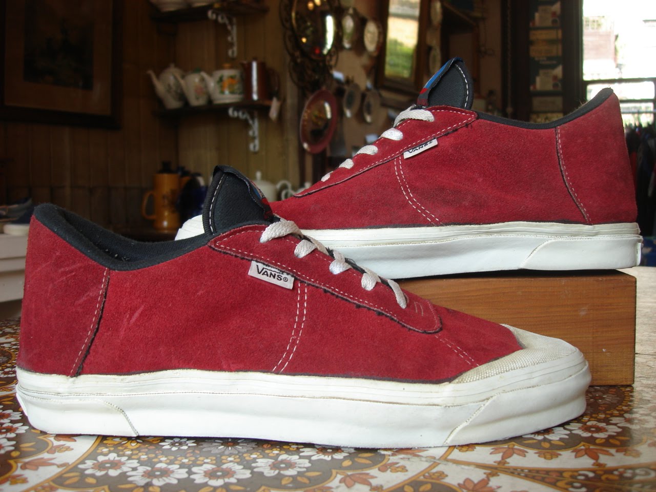 Vans Agah