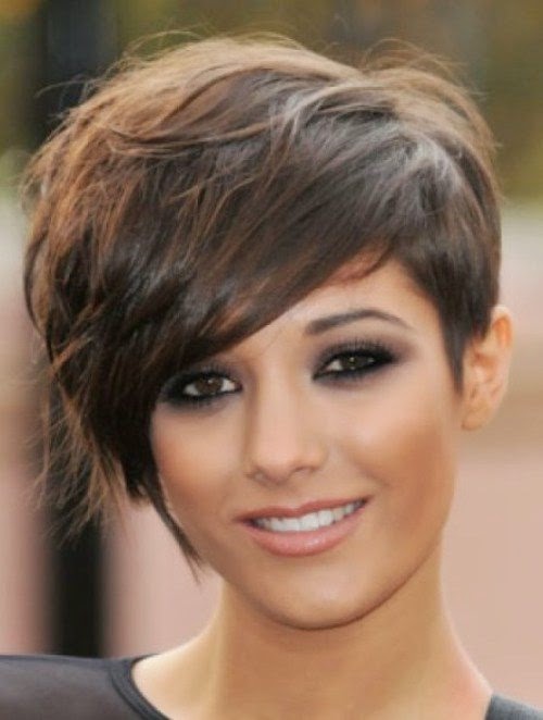Top Hairstyles Models Latest Short Hairstyles For Round