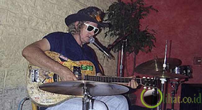 Hasil Adkins Hasil Adkins