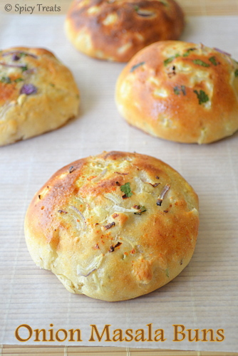 Onion Masala Buns