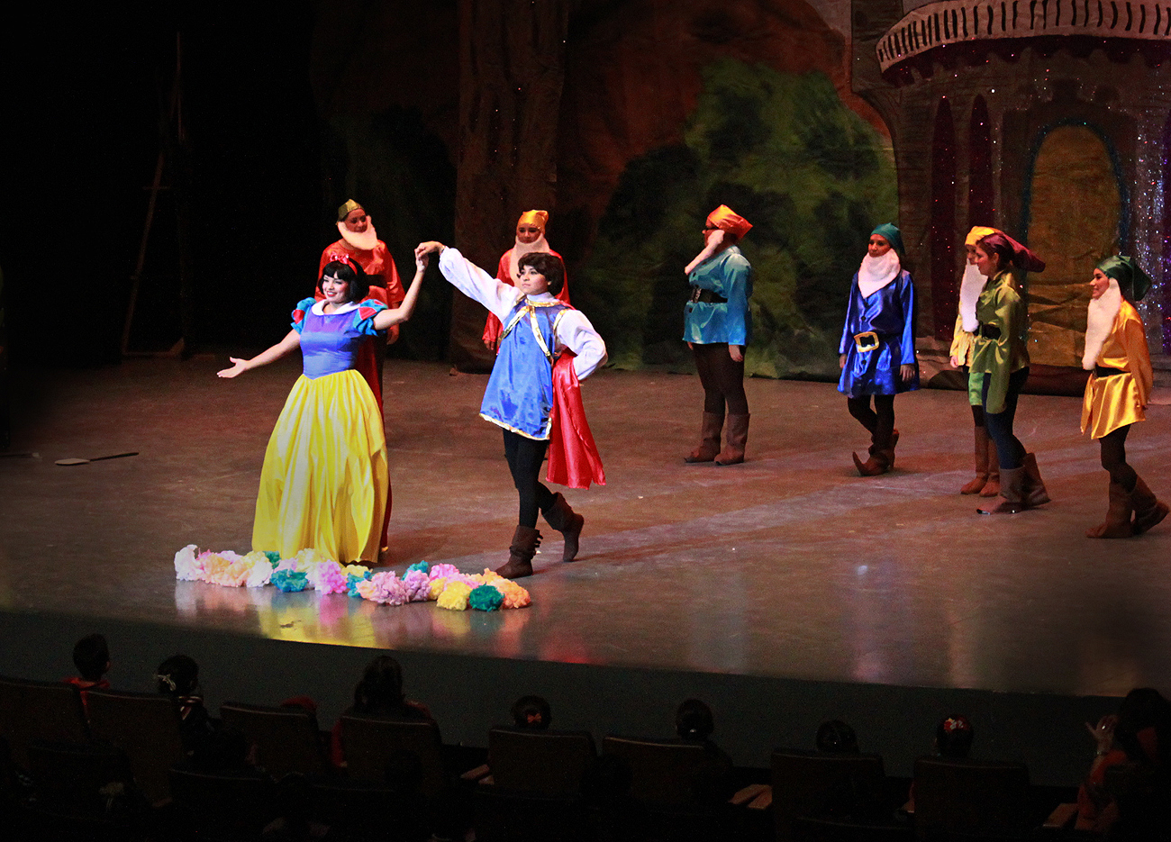 Educación BC PRESENTAN NORMALISTAS OBRAS DE TEATRO PARA NIÑOS