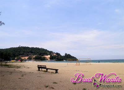 Tempat Menarik Pahang : Pantai Kampung Cherating. Pantai Kampung Cherating Tenang Dan Mendamaikan.