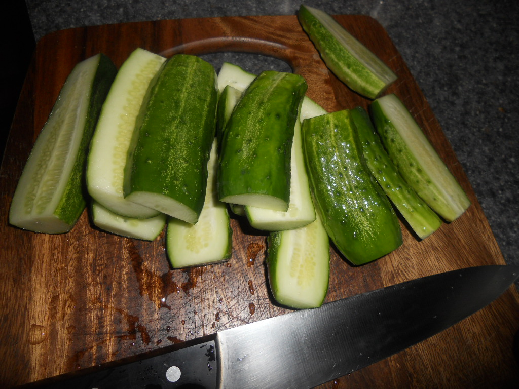 Dill Pickle Spears Meatless Monday HezziD's Books and Cooks