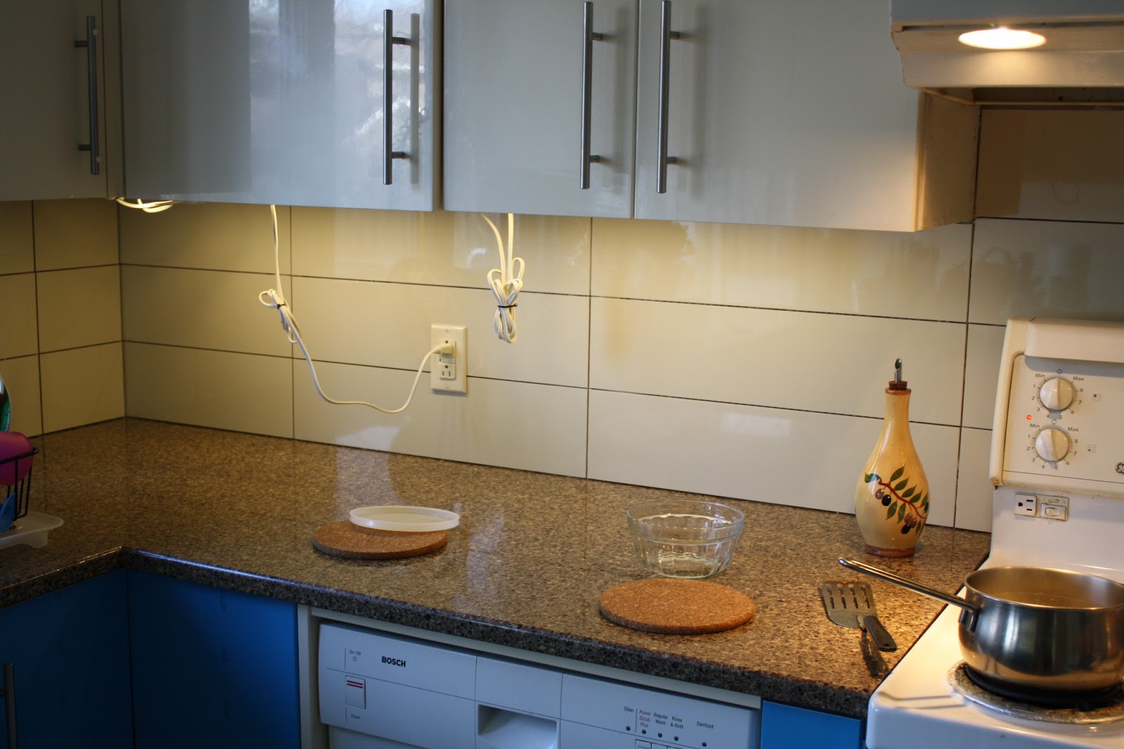 Our kitchen renovation Backsplash ceramics with spacers