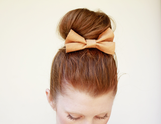 diy sock hair bun mademoiselle mi 250 ltima obsesi 243 n mo 241 os con lazo diy sock hair bun mademoiselle mi 250 ltima obsesi 243 n mo 241 os con lazo