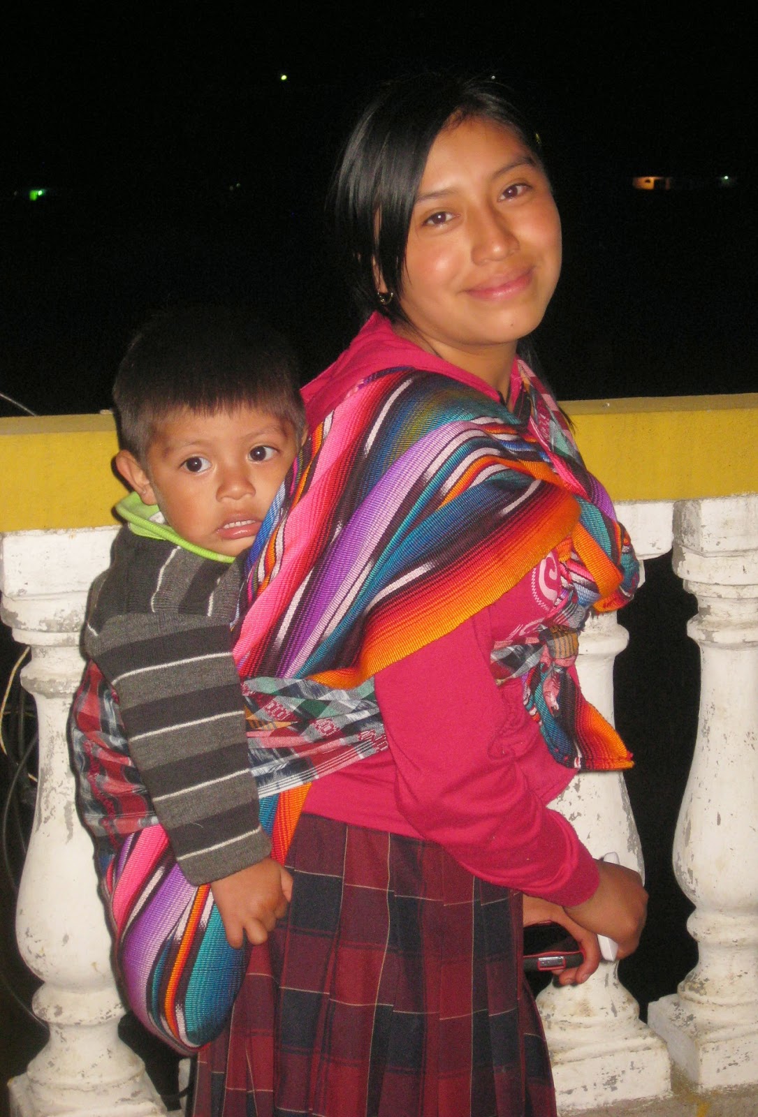 how to wrap a baby on your back