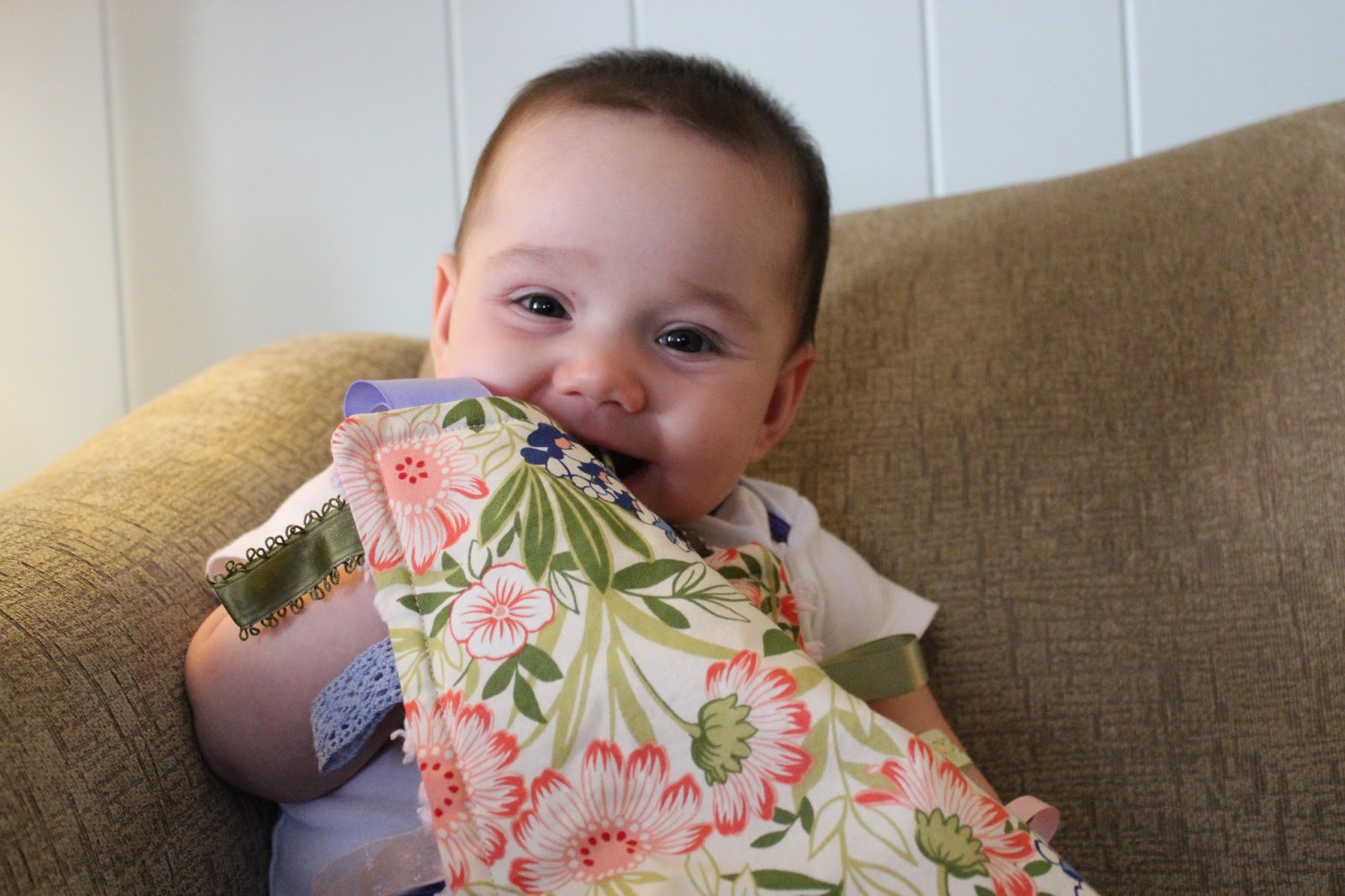 Our Nesting Ground Baby Tag Blanket Tutorial