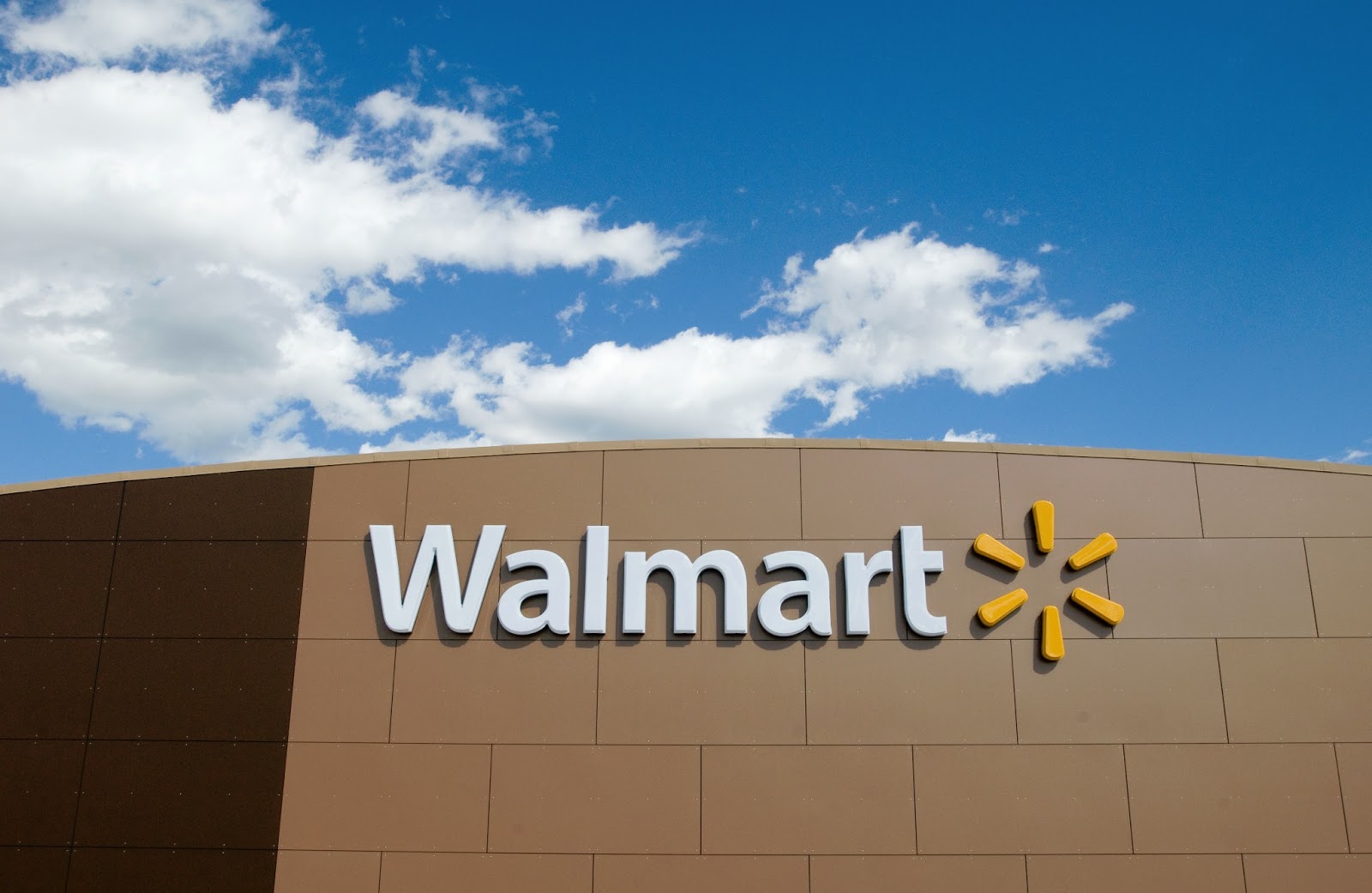 RCN America NY Walmart Commits To Hiring 100,000 Veterans Over 5 Years