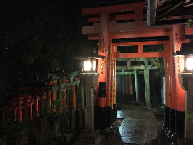 Kyoto Trip: Fushimi Inari Taisha at night shrine