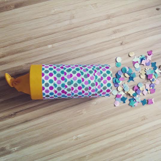 Fabriquer un lanceur de confettis : 3 techniques simples