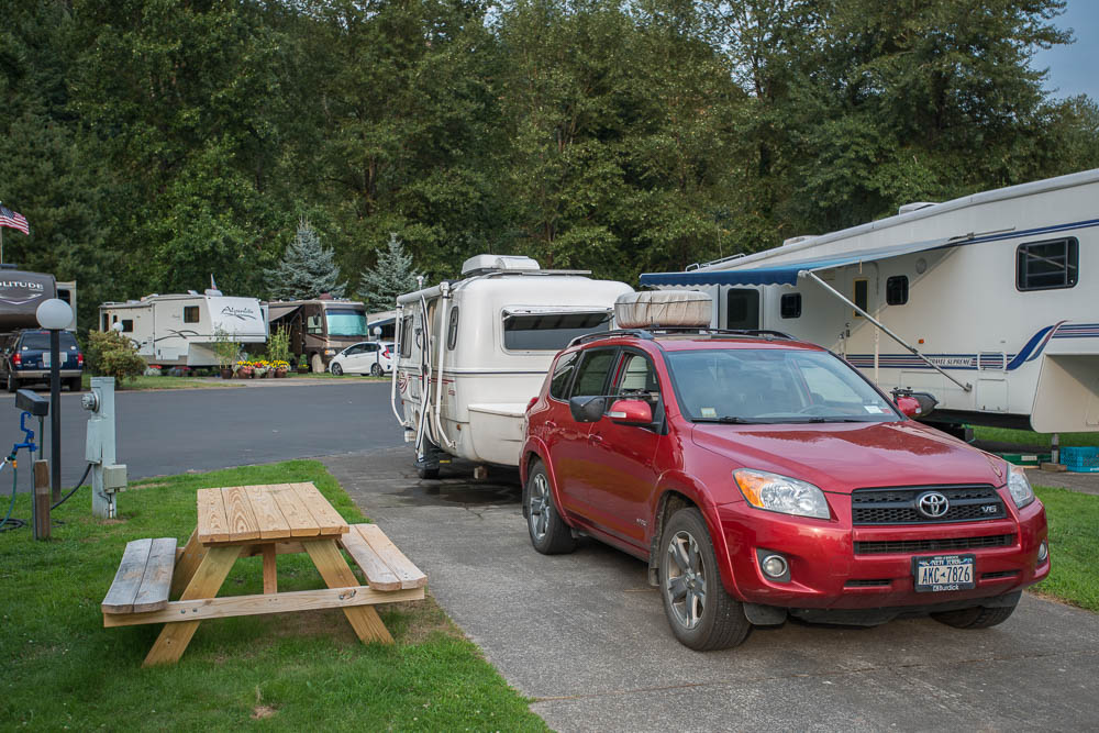 Jon's Journeys Sandy Riverfront RV Park, Troutdale, OR