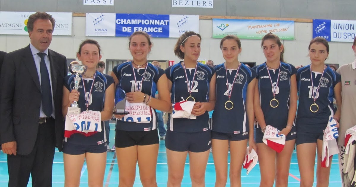Clg Lucie Aubrac  VolleyBall  Championnat de France UNSS 2012  Poitiers
