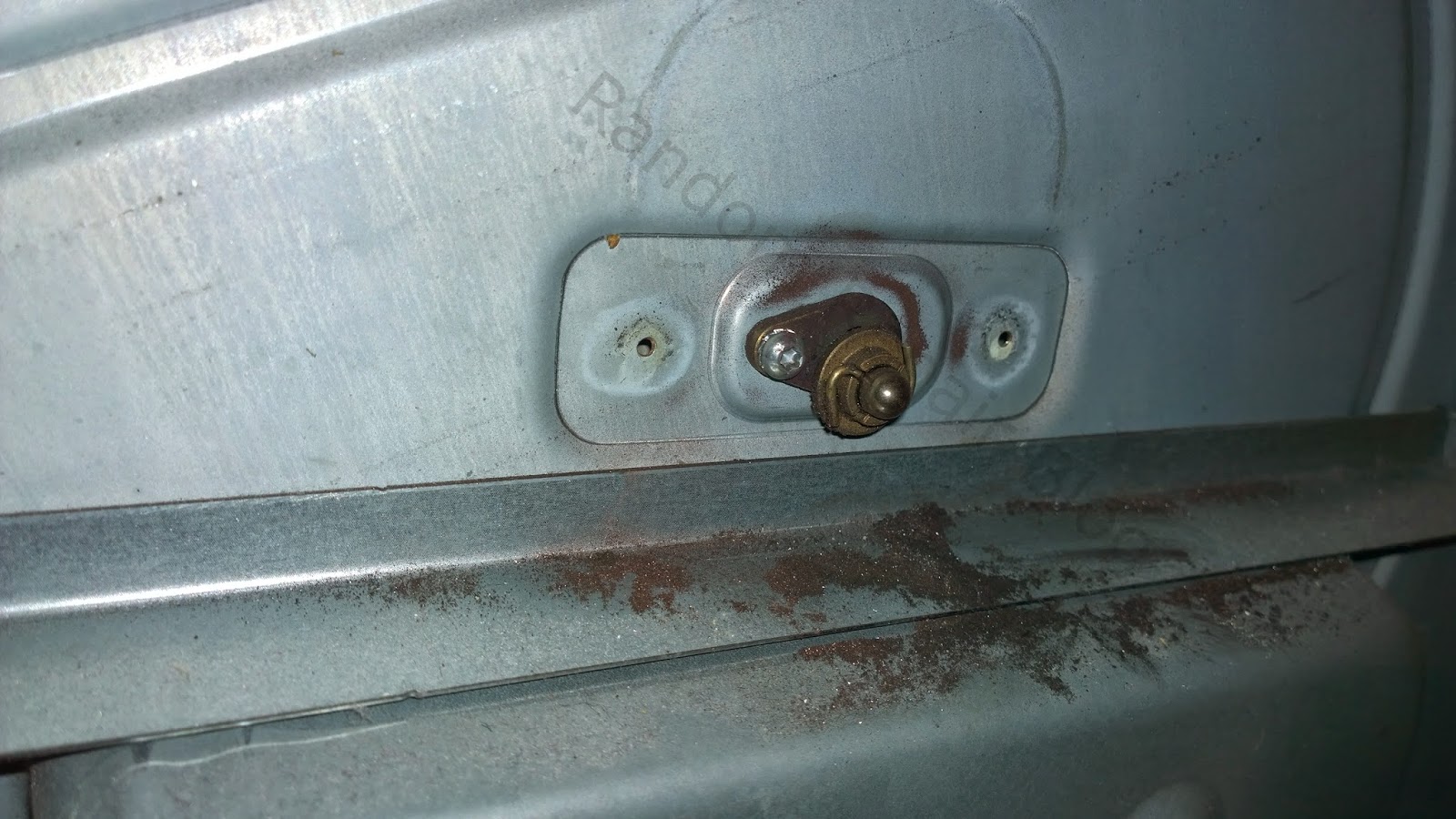 Random Repair Blog Indesit IDV65UK Tumble Dryer Squeaking Repair