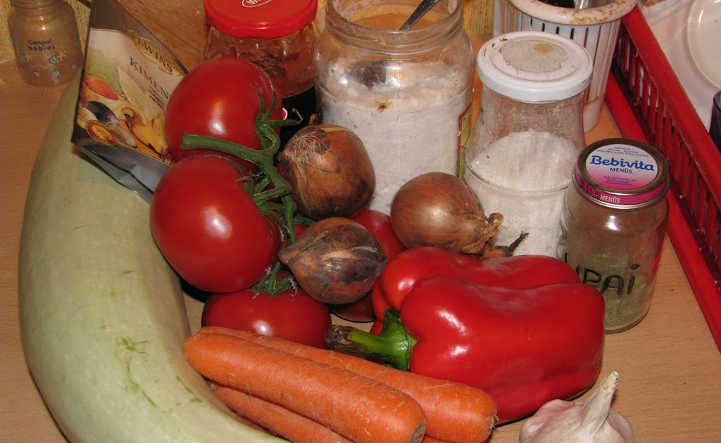 Zitinjas virtuve Kabaču lečo ziemai