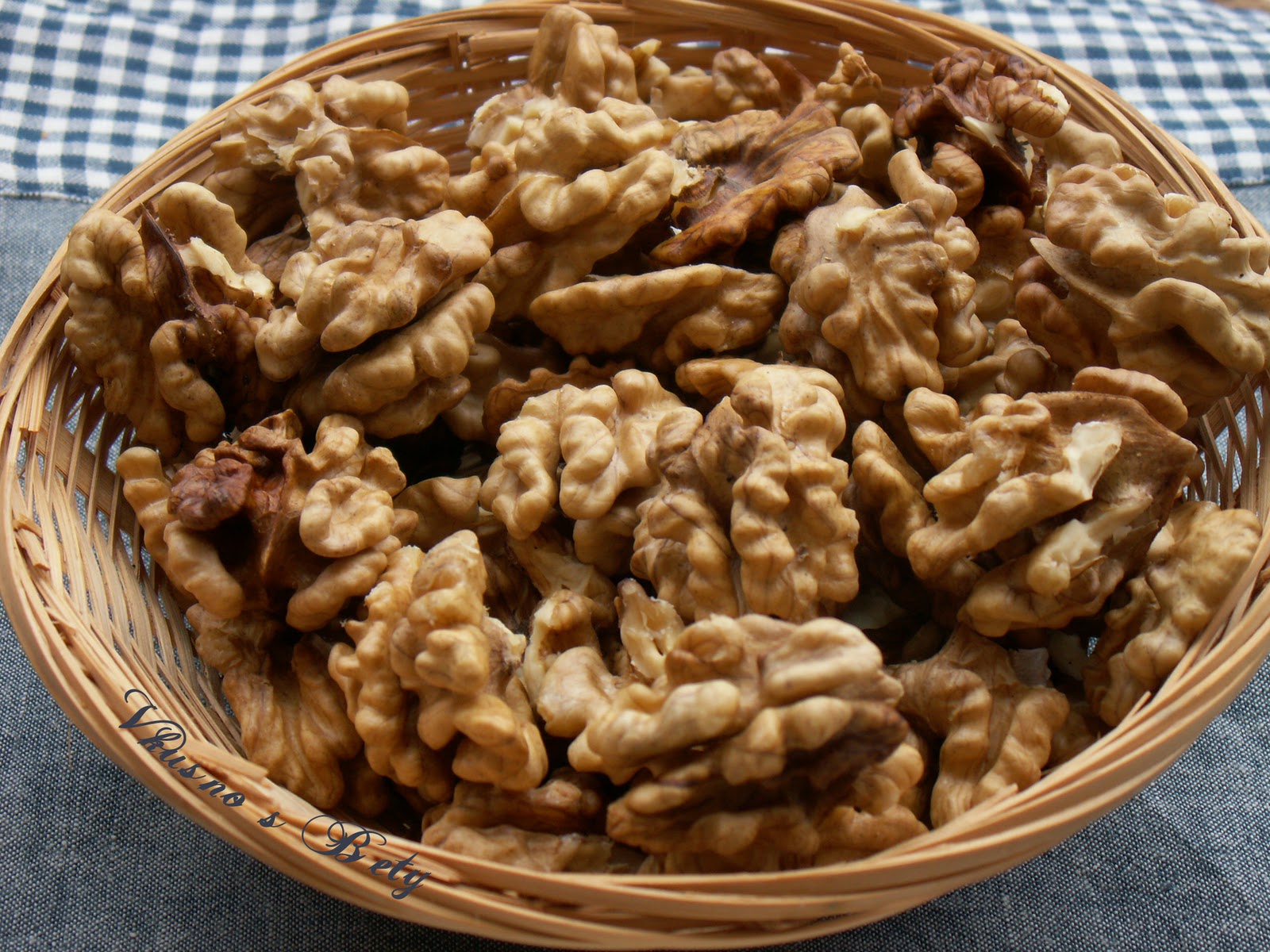 орехи срещу висок холестерол