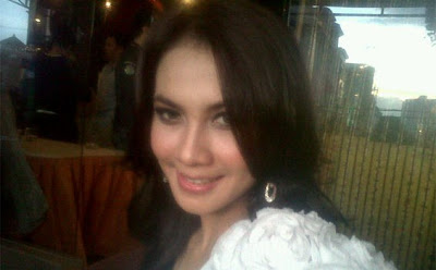 Foto Lia Aulia Hot