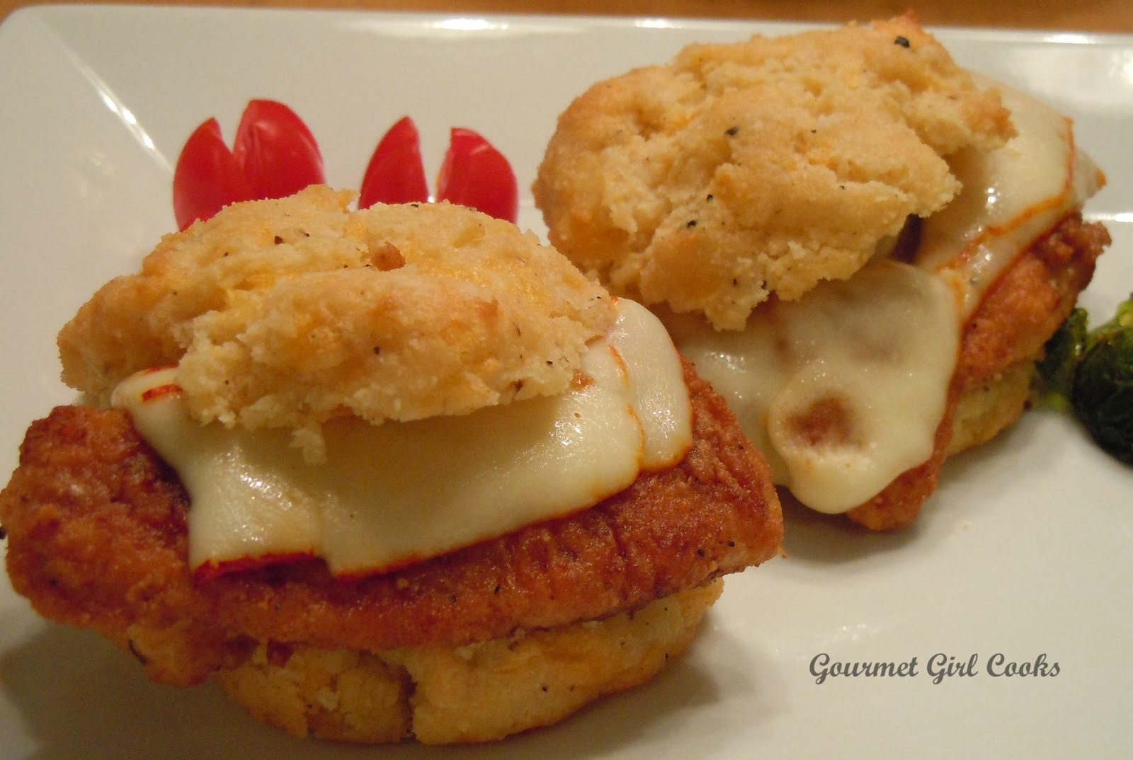 chicken biscuit sandwich chicken biscuit sandwich