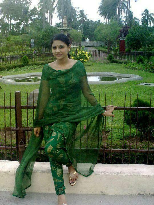 Anjali Indian Desi Girl Mobile Number For Chate