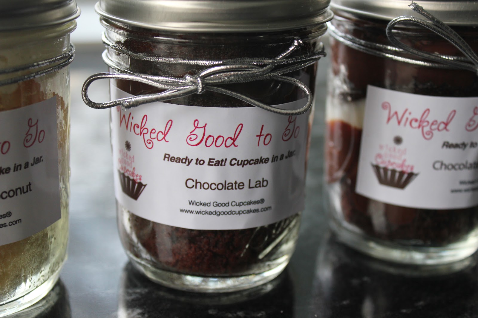 Delicious Dishings Cupcakes In A Jar From Wicked Good Cupcakes