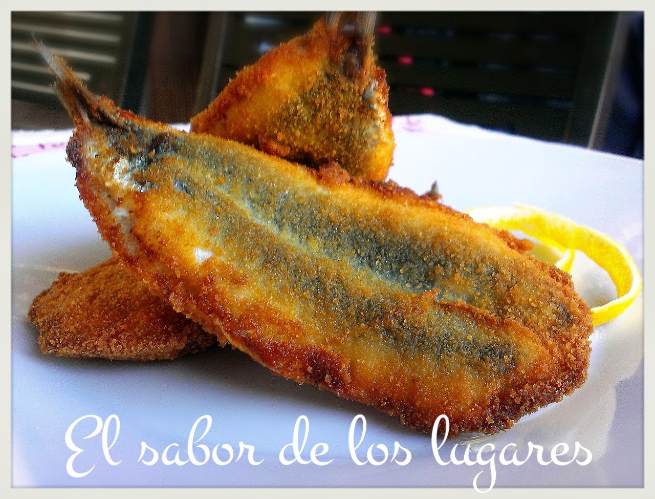 Boquerones Rellenos De Salmón Y Queso Crema.
