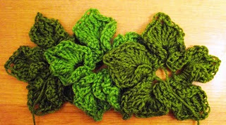 mixin it up with daperfectmix crochet christmas wreath