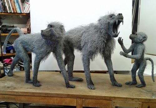 00-Kendra-Haste-Galvanised-Wire-Animal-Sculptures-www-designstack-co