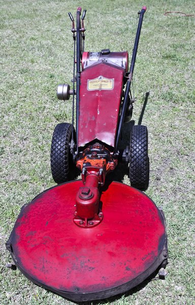 Old Gravely Mower Old Gravely Walk Behind Tractor Gravely Tractors
