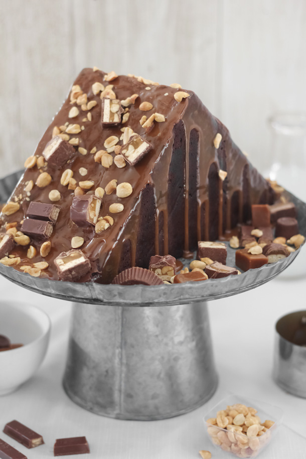 Candy Bar Cheesecake Brownie Mountain Sprinkle Bakes