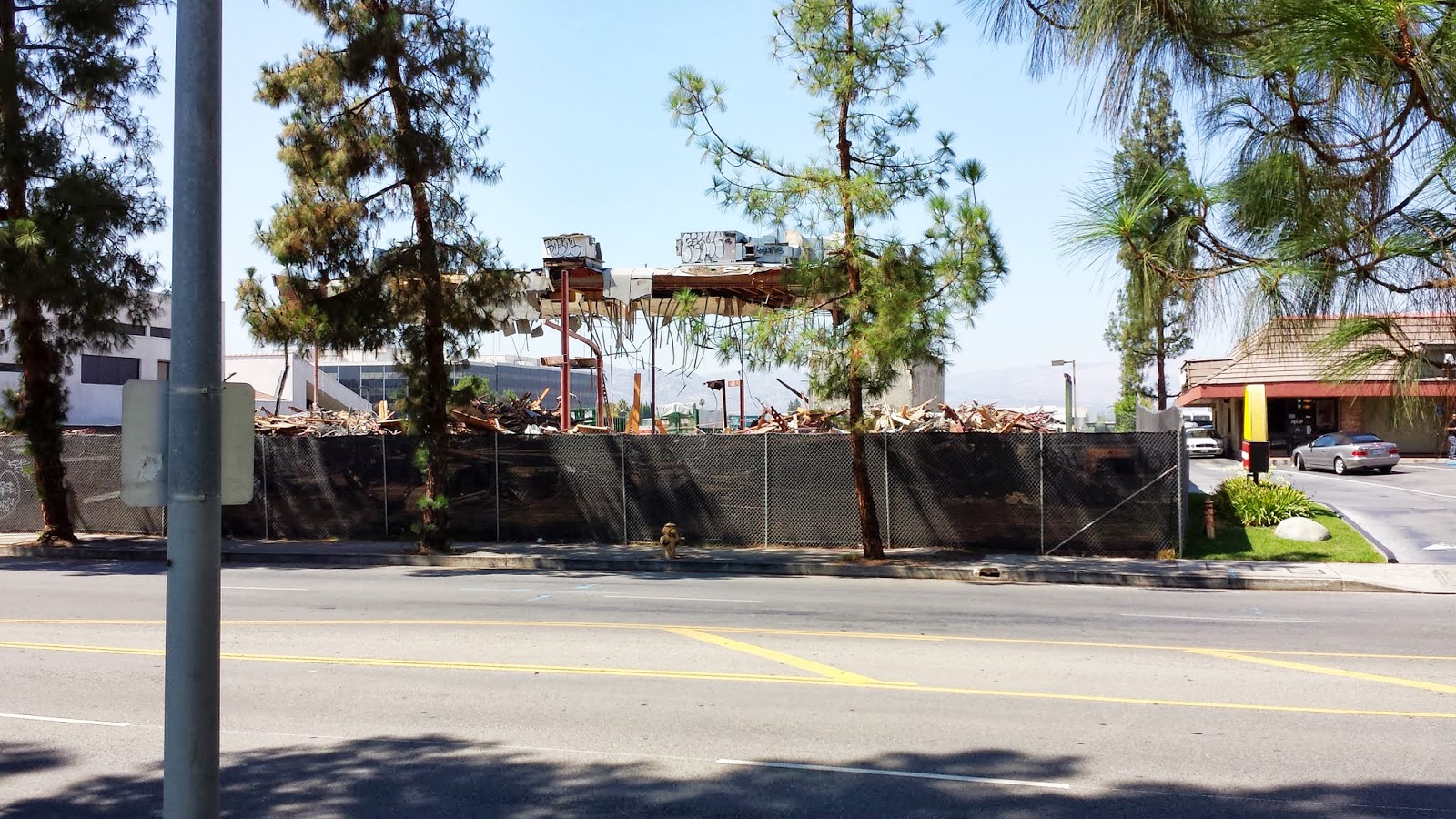 Village at Westfield Topanga announces September opening date – Daily News