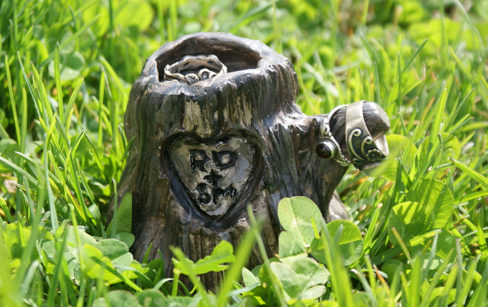 DIY Ring Holder Handmade Clay Heart Tree Stump Ring Holder for