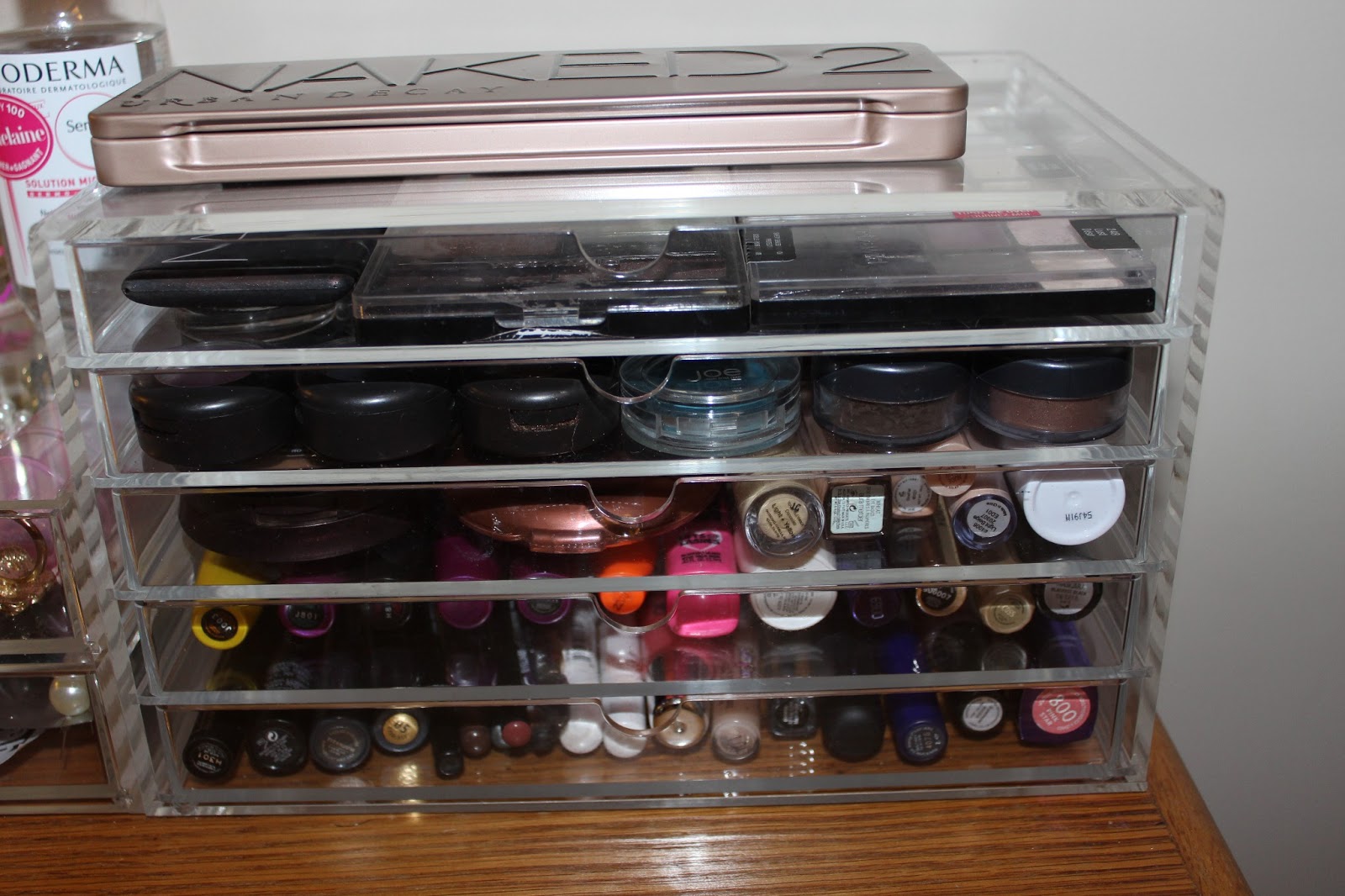 Belle Eve My Makeup & Storage collection! (Muji containers)
