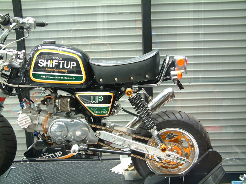 レビュー高評価のおせち贈り物 モンキー シフトアップ テールランプ