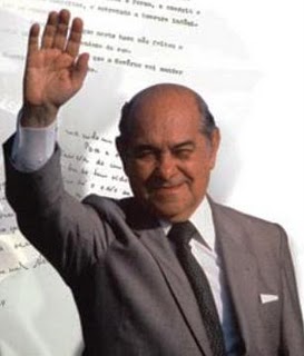 Famosos que teriam morrido por zombar a Deus A%25C3%2589CIO+ +TANCREDO+NEVES Famosos que teriam morrido por zombar a Deus