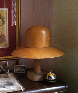 Vintage Milliners Hat Block
