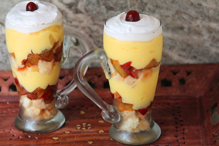 Plum Custard Trifle Recipe / Fruit Trifle Recipe Yummy Tummy