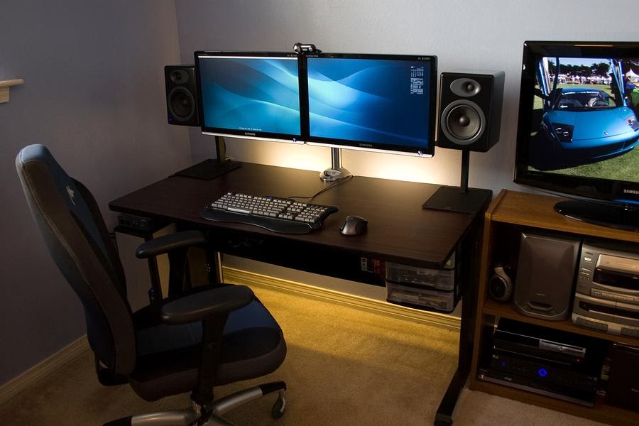 multiple monitor setup with laptop multiple monitor setup with laptop