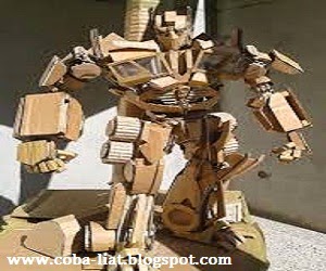 Iron man made in kardus Iron man made in kardus