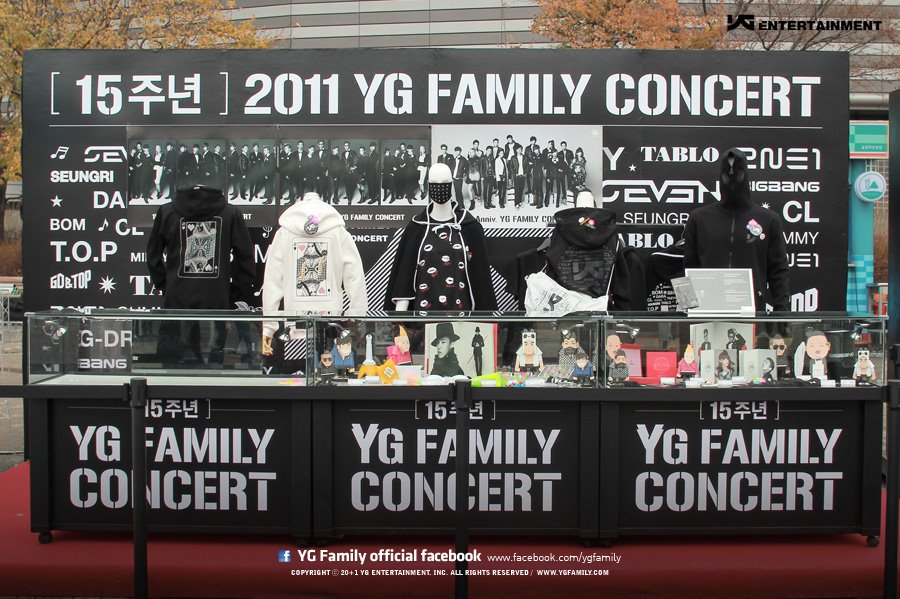 [Pics] YG Family Facebook Actualiza: 15th Aniversario YG Family Concert YG+FAMILY+CONCERT-1