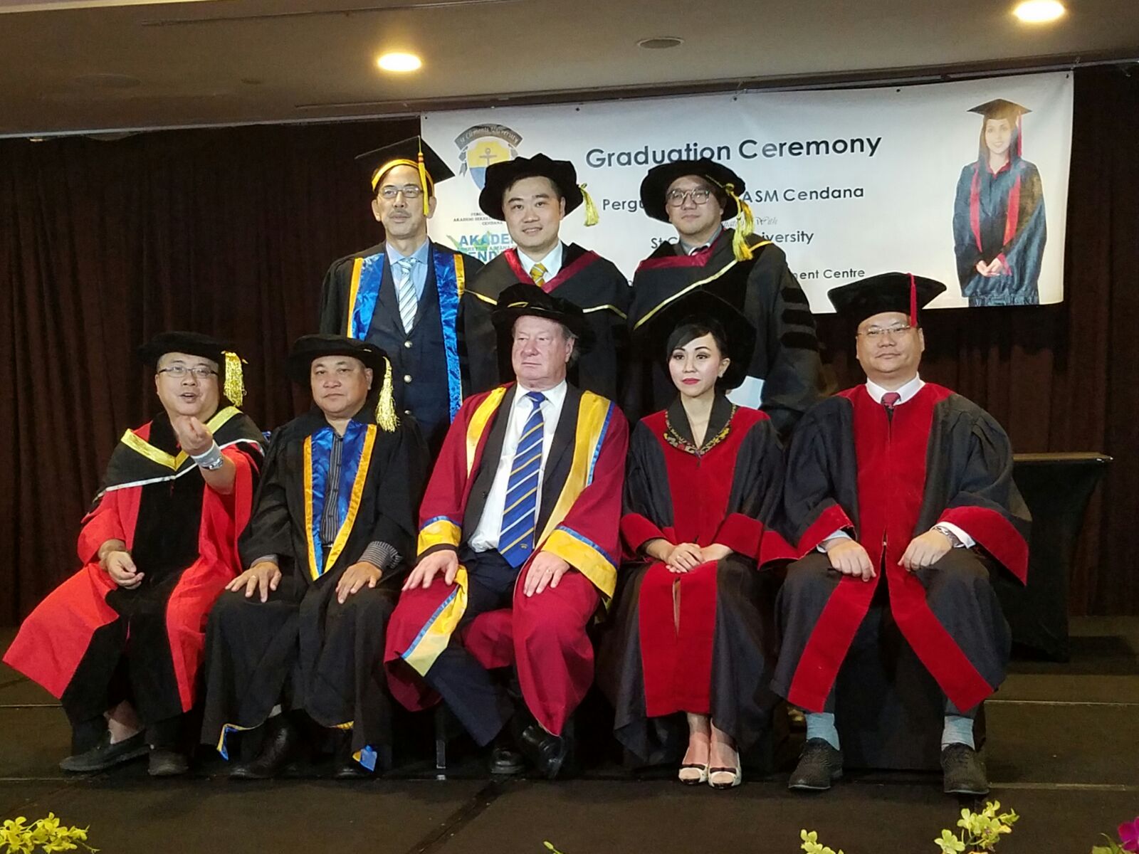 19/11/2016 Singapore graduation ceremony 2016 - Hong Kong partners