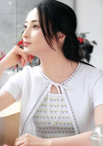 JIANG QING QING TOP 10 BEST PHOTO collection pictures, image gallery