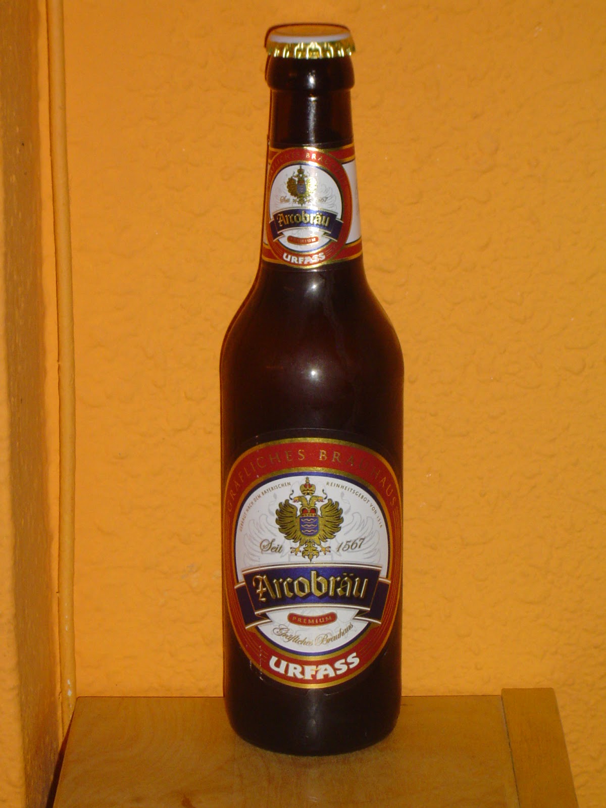 Coleccionando cervezas: Arcobräu Urfass