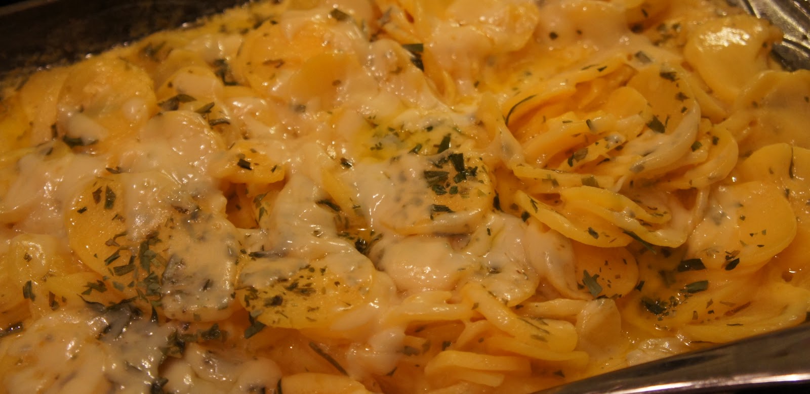 White Cheddar Au Gratin Potatoes with French Tarragon