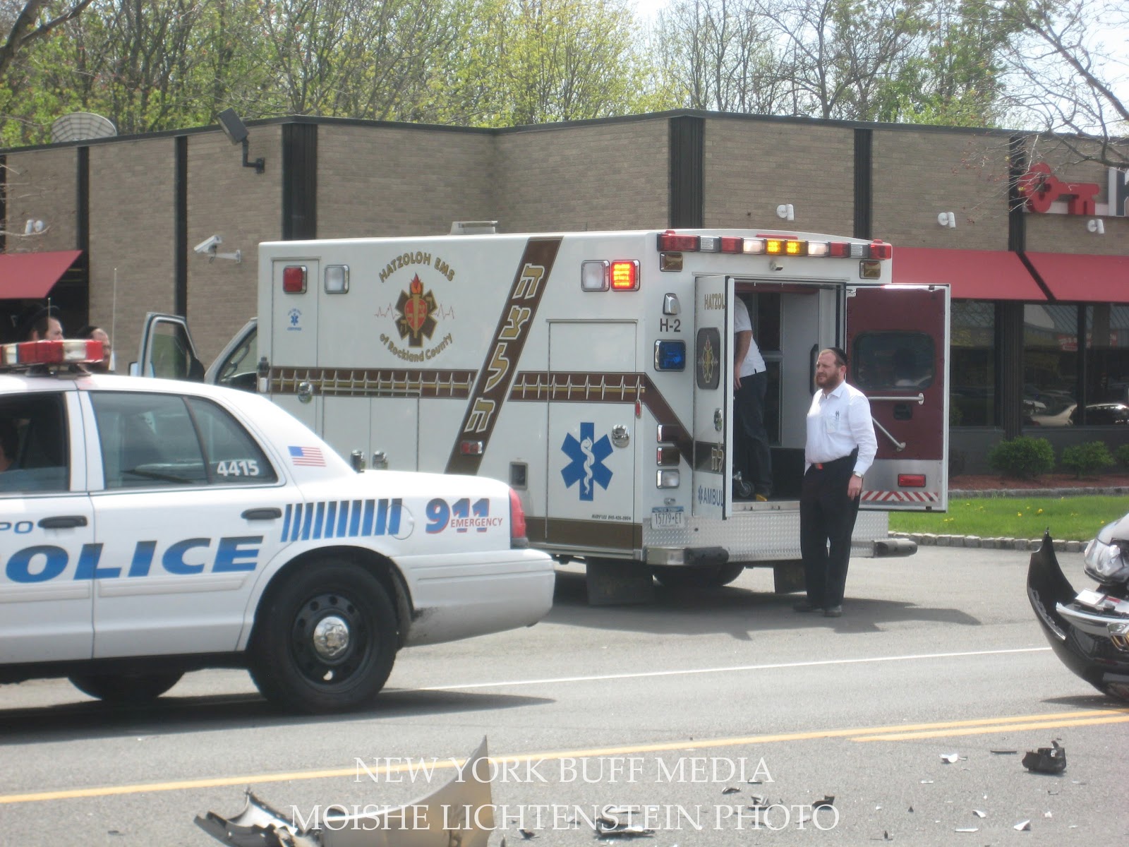New York Buff Media MVA In Front Of Shell Gas Station on Route 59 in