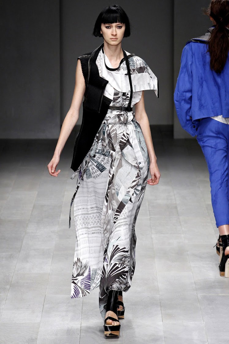 Haizhen Wang Spring/summer 2013 Women’s Collection