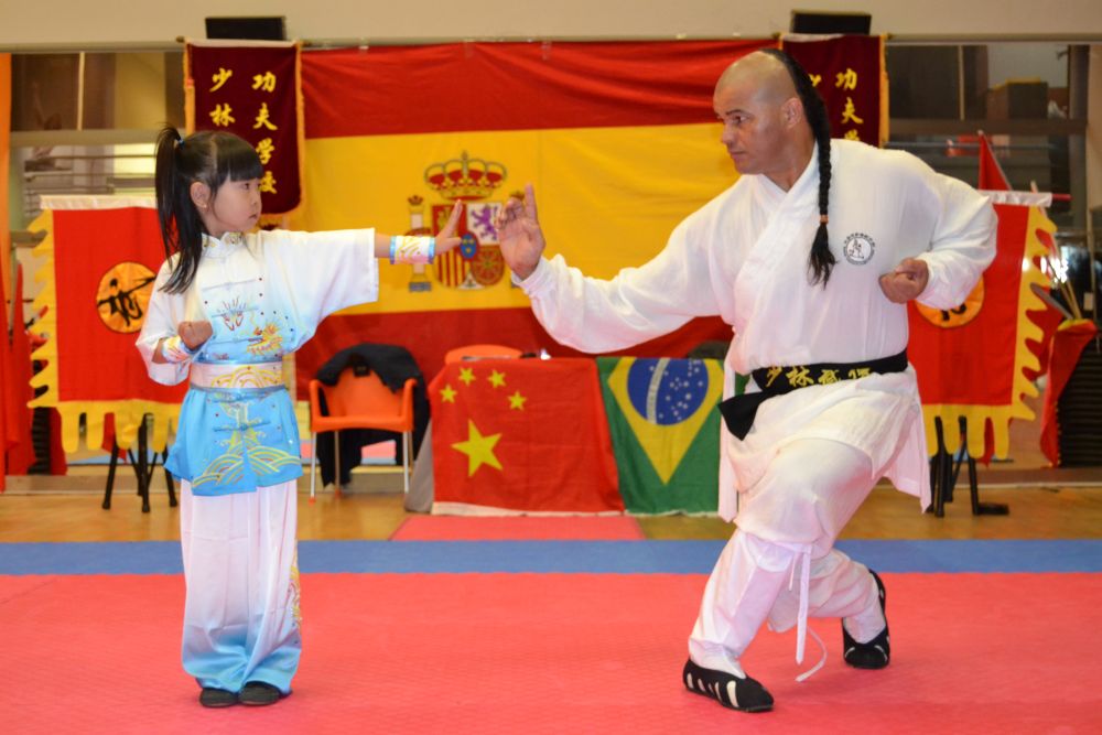 Shaolin en Madrid Kung-Fu Escuela Shaolin Tlf: 626 992 139 GrandMaster Senna y Master Paty Lee