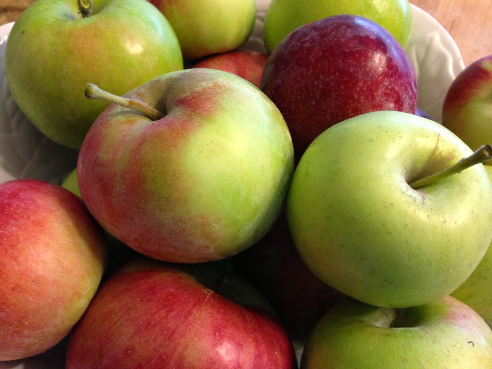 Zoom Times 63 Pounds of Apples!