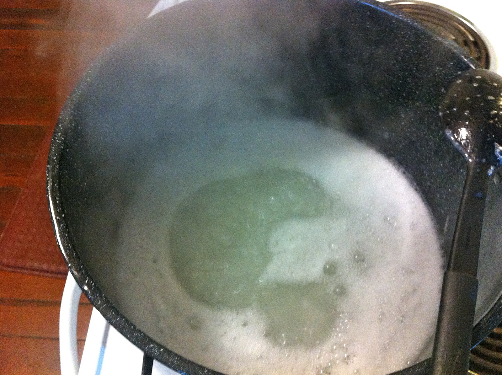 Sensibility and not so much sense. Domesticity Homemade Laundry Detergent